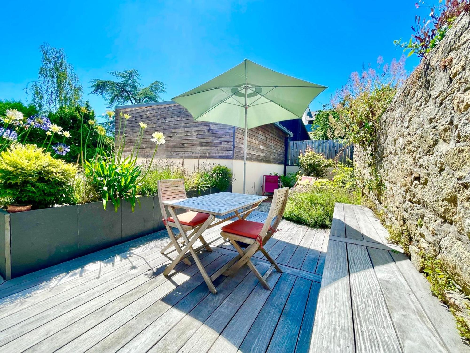 300 M Et Centre - Parking Privatif Et Gratuit Sur Place - Terrasse Bois Appartement *