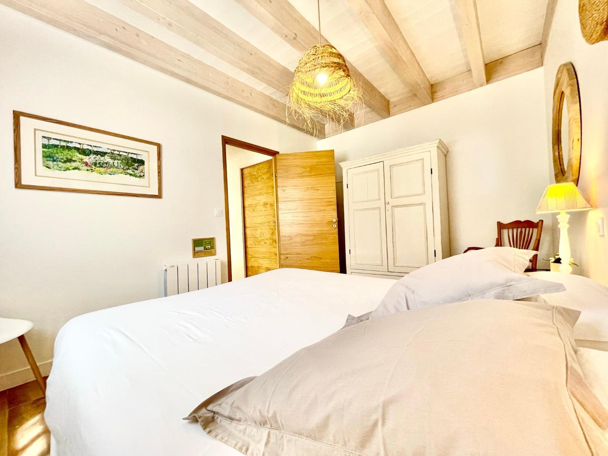 300 M Et Centre - Parking Privatif Et Gratuit Sur Place - Terrasse Bois Appartement Larmor-Plage